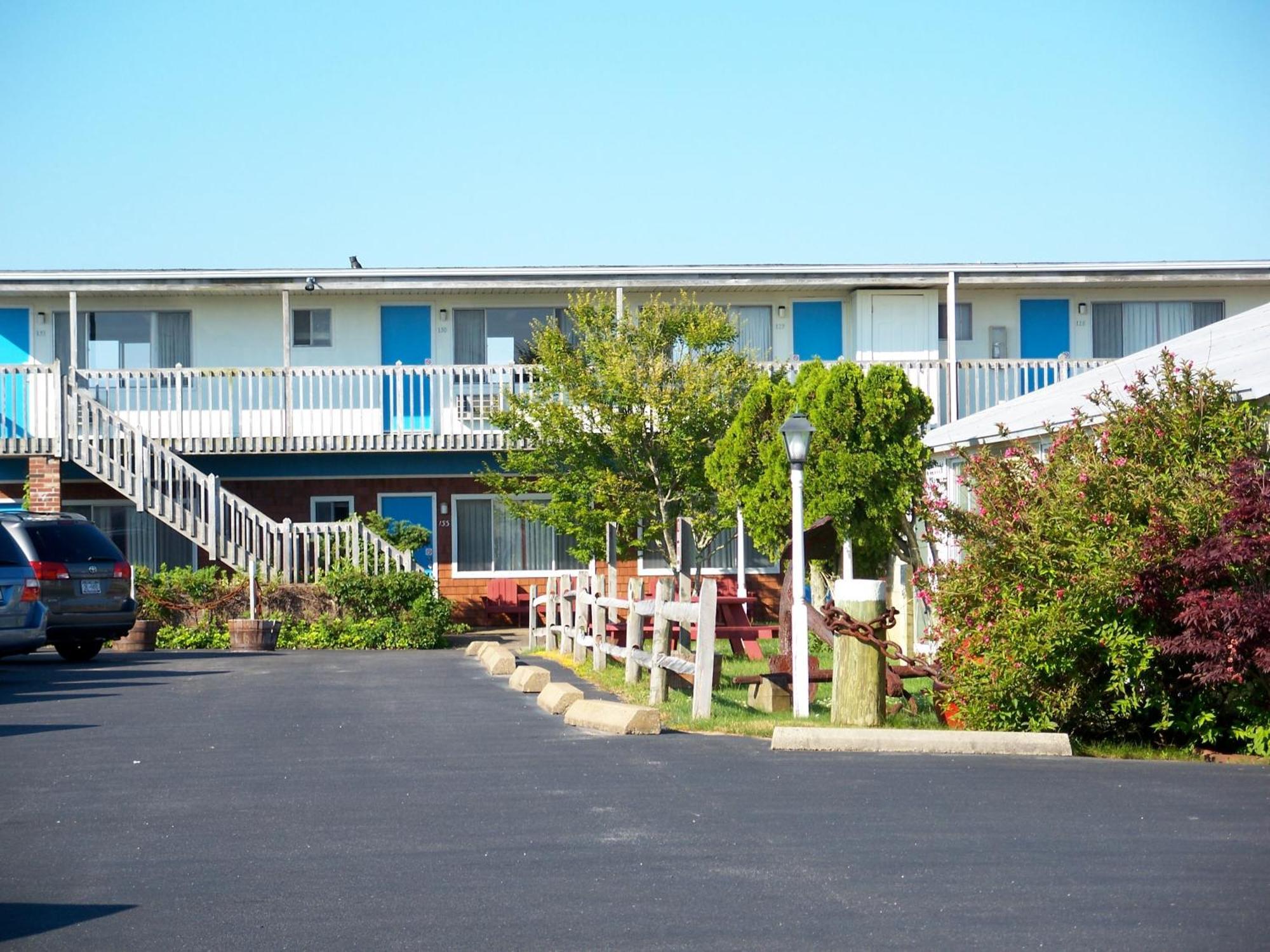 Blue Sea Motor Inn North Truro Exterior photo
